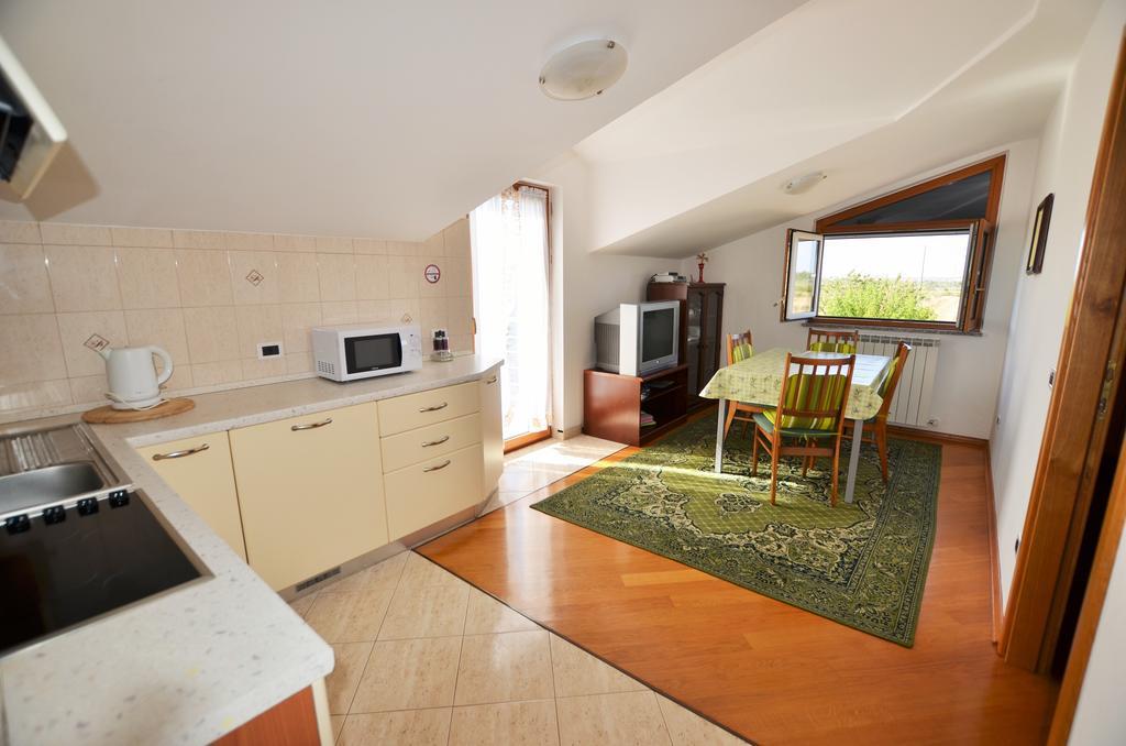 Apartments Sv. Pelegrin Umag Luaran gambar